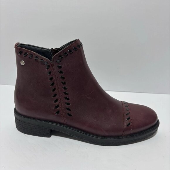 Belwest Women’s Red Leather Chelsea Boots, Size EUR 40, US 9 M - Picture 1 of 6